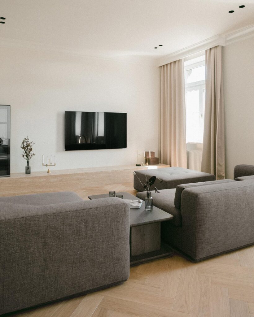 A Minimalist Living Room Design by Sivak+Partners